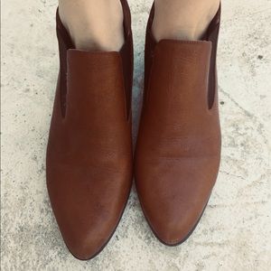 Nine West brown leather ankle boots size 8